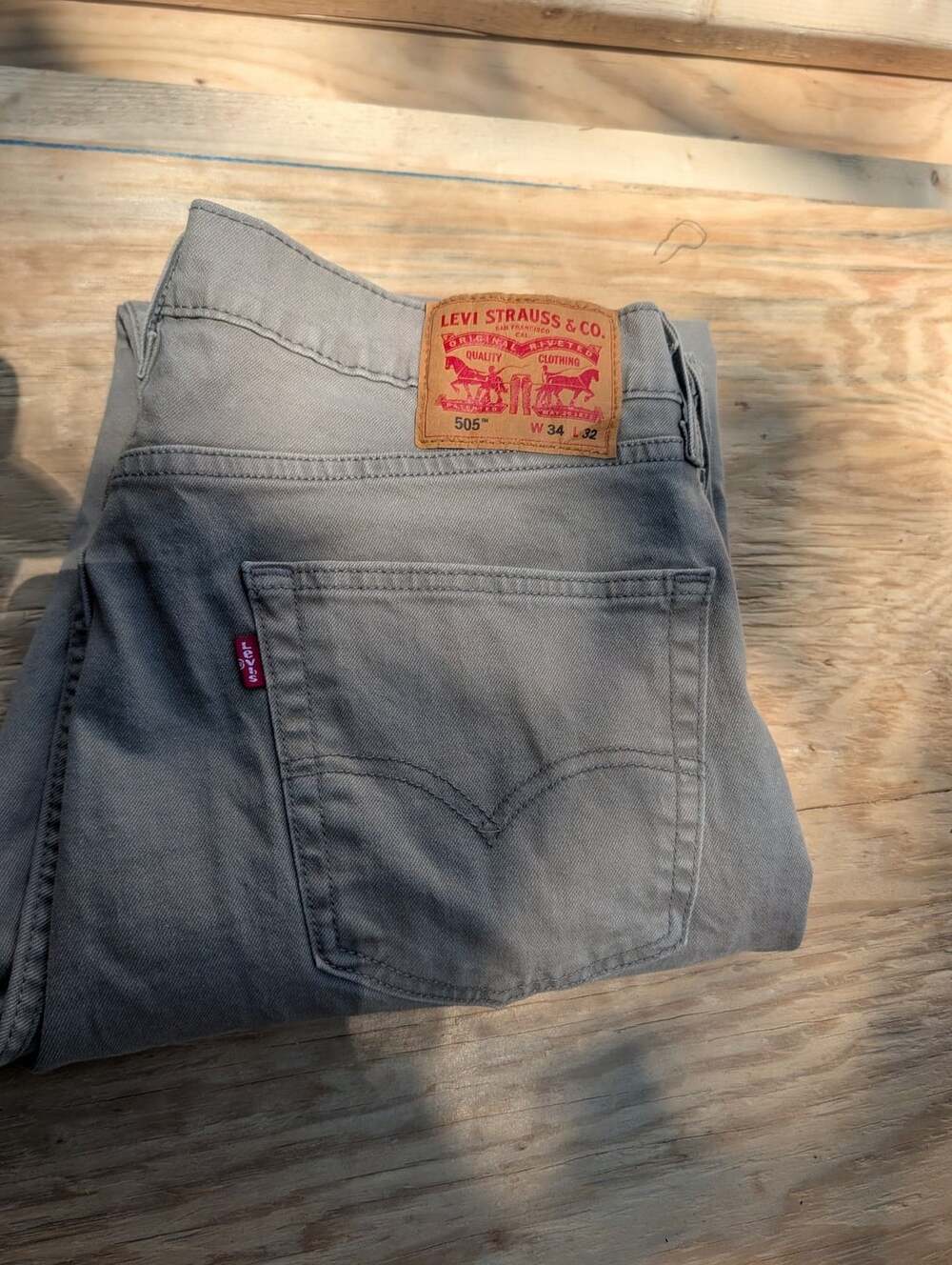 Levi's 505 Regular Fit Jeans Size 34x32 Gray